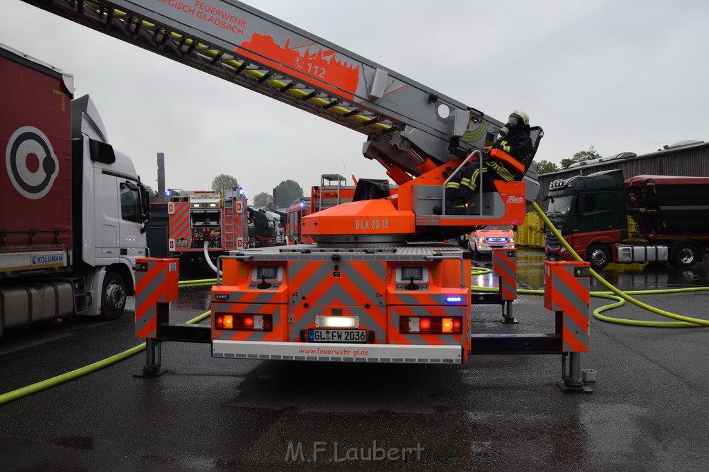 Feuer 4 Bergisch Gladbach Gronau Am Kuhlerbusch P086.JPG - Miklos Laubert